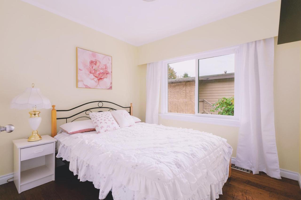 Lovely 3 Bedroom Port Moody Spacious Home 6 People Free Parking Dış mekan fotoğraf