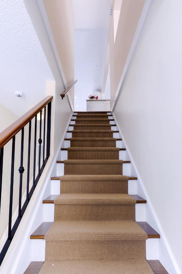 Lovely 3 Bedroom Port Moody Spacious Home 6 People Free Parking Dış mekan fotoğraf